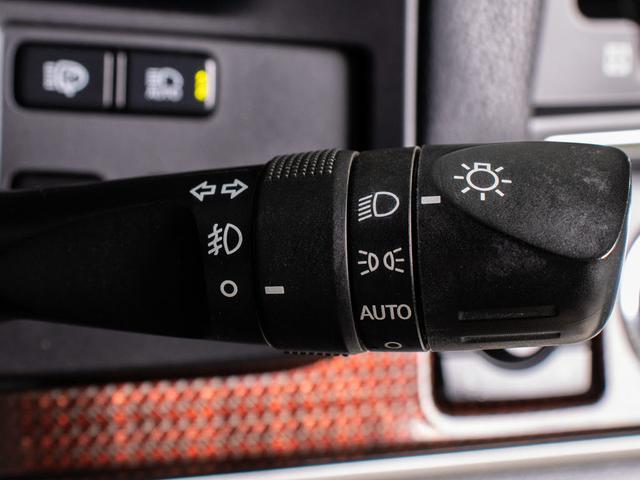 クラウンハイブリッド ロイヤルサルーンＧ　後期型（サンルーフ）（フラクセン本革シート）（クリアランスソナー）ＢＳＭ　シートメモリー　アダプティブハイビーム　エアシート　シート＆ステアリングヒーター　レザーシートＰＫＧ　イージークローザー（54枚目）