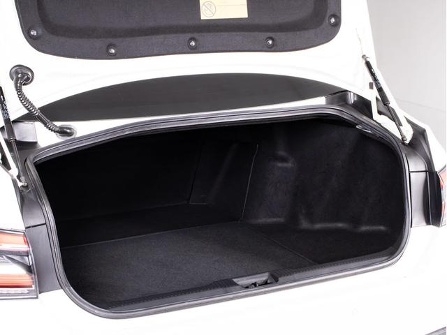 クラウンハイブリッド ＲＳアドバンス　（禁煙車）（サンルーフ）（黒本革シート）（モデリスタエアロ）（ＷＡＬＤ２０インチアルミ）シーケンシャルウィンカー　トヨタセーフティＰＫＧ＋　衝突軽減　踏み間違い防止機能　車線逸脱抑制ＬＴＡ　ＢＳＭ（29枚目）