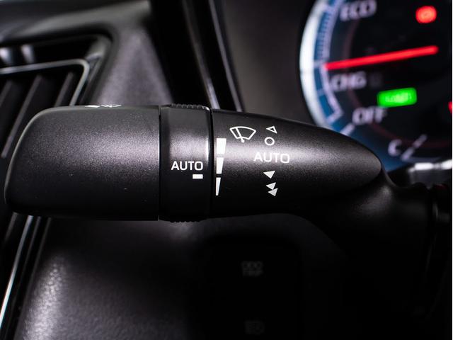 クラウンハイブリッド ＲＳアドバンス　（禁煙車）（サンルーフ）（黒本革シート）（モデリスタエアロ）（ＷＡＬＤ２０インチアルミ）シーケンシャルウィンカー　トヨタセーフティＰＫＧ＋　衝突軽減　踏み間違い防止機能　車線逸脱抑制ＬＴＡ　ＢＳＭ（43枚目）