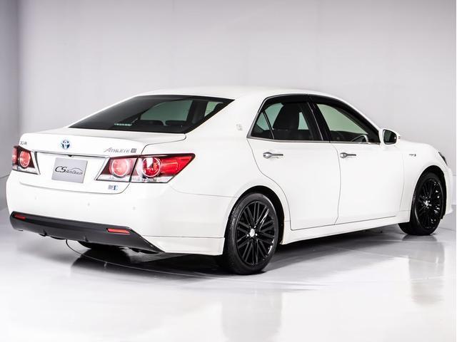 クラウンハイブリッド アスリートＳ　Ｊ－フロンティア　後期型（禁煙車）（純正１８インチアルミ）（専用ハーフレザー）（セーフティセンス）衝突軽減ブレーキ　踏み間違い防止機能　車線逸脱抑制ＬＤＡ　レーダークルーズ　オートマチックハイビーム　専用内外装（11枚目）