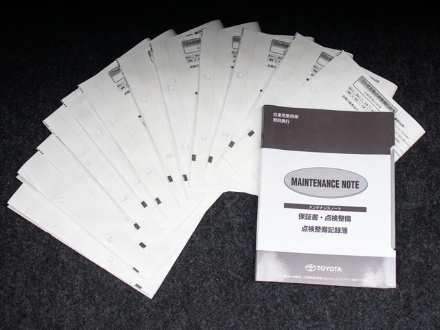 クラウンハイブリッド アスリートＳ　Ｊ－フロンティア　後期型（禁煙車）（ワンオーナー）（スパッタリング１８インチアルミ）（特別仕様車）（セーフティセンス）（点検記録簿１３枚）（フルエアロ）衝突軽減ブレーキ　車線逸脱抑制ＬＤＡ　レーダークルーズ　ＳＤマルチ（9枚目）