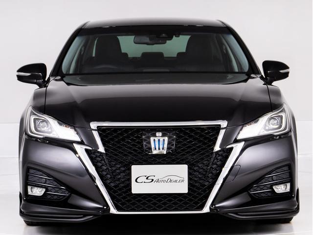 クラウンハイブリッド アスリートＳ　後期型（黒本革シート）（オプション１８インチアルミ）（フルエアロ）（トヨタセーフティセンス）衝突軽減ブレーキ　踏み間違い防止機能　車線逸脱抑制ＬＤＡ　レーダークルーズ　オートマチックハイビーム（13枚目）