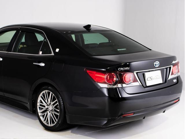 クラウンハイブリッド アスリートＳ　後期型（黒本革シート）（オプション１８インチアルミ）（フルエアロ）（トヨタセーフティセンス）衝突軽減ブレーキ　踏み間違い防止機能　車線逸脱抑制ＬＤＡ　レーダークルーズ　オートマチックハイビーム（22枚目）