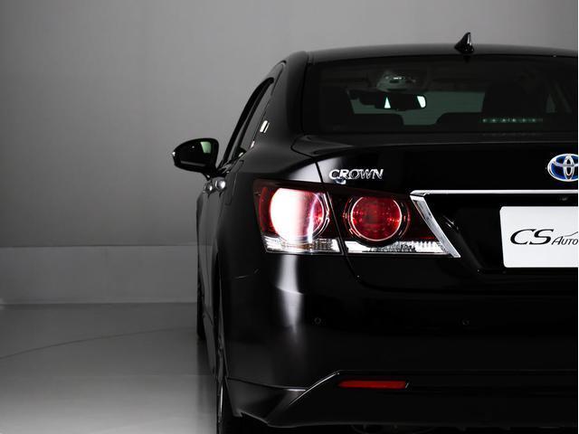 クラウンハイブリッド アスリートＳ　後期型（黒本革シート）（オプション１８インチアルミ）（フルエアロ）（トヨタセーフティセンス）衝突軽減ブレーキ　踏み間違い防止機能　車線逸脱抑制ＬＤＡ　レーダークルーズ　オートマチックハイビーム（26枚目）