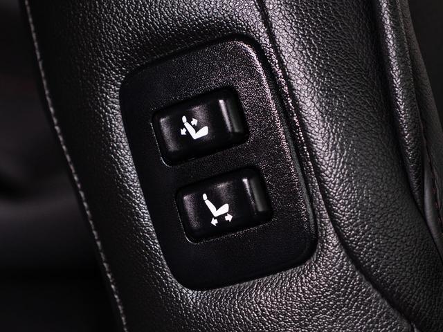 クラウンハイブリッド アスリートＳ　後期型（黒本革シート）（オプション１８インチアルミ）（フルエアロ）（トヨタセーフティセンス）衝突軽減ブレーキ　踏み間違い防止機能　車線逸脱抑制ＬＤＡ　レーダークルーズ　オートマチックハイビーム（35枚目）