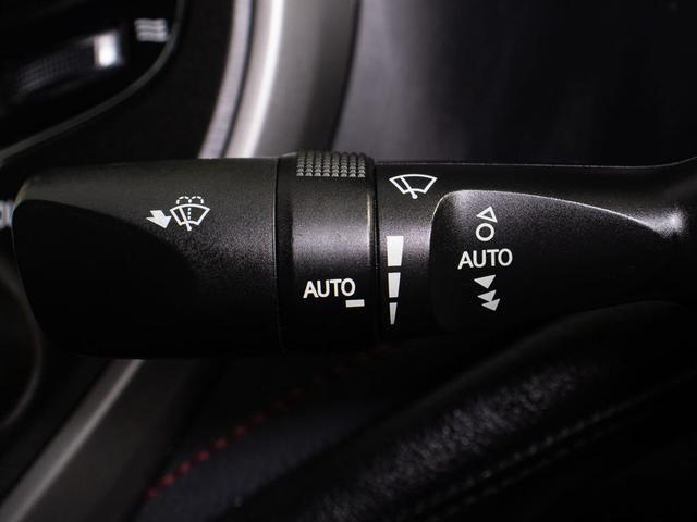 クラウンハイブリッド アスリートＳ　後期型（黒本革シート）（オプション１８インチアルミ）（フルエアロ）（トヨタセーフティセンス）衝突軽減ブレーキ　踏み間違い防止機能　車線逸脱抑制ＬＤＡ　レーダークルーズ　オートマチックハイビーム（44枚目）