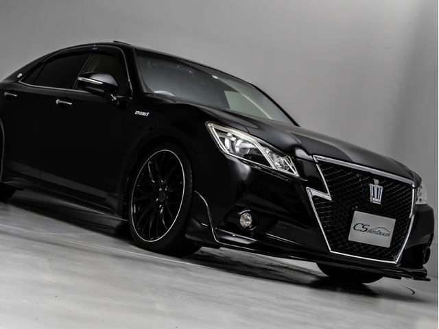 クラウンハイブリッド アスリートＳ　（サンルーフ）（黒本革シート）（ＲＡＹＳ２０インチアルミ）（フルエアロ）シート＆ステアリングヒーター　Ｂｌｕｔｏｏｔｈ対応　レギュラーガソリン仕様　ＨＤＤマルチナビ　カラーバックカメラ　パワーシート（20枚目）