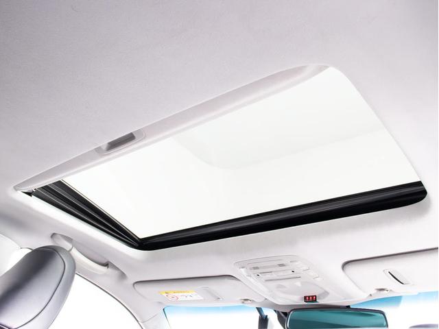 クラウンハイブリッド アスリートＳ　Ｊ－フロンティアリミテッド　後期型（特別仕様車）（サンルーフ）（黒本革シート）（オプション１８インチアルミ）（トヨタセーフティセンス）衝突軽減ブレーキ　踏み間違い防止機能　レーダークルーズ　車線逸脱抑制ＬＤＡ　エアシート（5枚目）