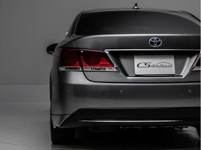 クラウンハイブリッド アスリートＳ　オートサロン出展モデル「プレシャスメタルカスタム」（禁煙車）（サンルーフ）（プレミアムサウンド）パノラミックビュー（黒本革シート）（衝突軽減ブレーキ）（踏み間違い防止機能）車高調（２０インチアルミ）（23枚目）