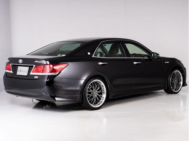 クラウンハイブリッド アスリートＳ　（特注フォーブレザーシート）（新品２０インチアルミホイール）（新品タイヤ）（フルエアロ）（点検記録簿８枚）Ｂｌｕｅｔｏｏｔｈ対応　レギュラーガソリン仕様　シート＆ステアリングヒーター　ＨＤＤマルチナビ（14枚目）