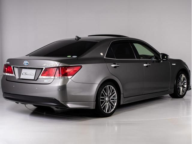 クラウンハイブリッド アスリートＧ　「マンガンラスターカスタム」（サンルーフ）（禁煙車）（ワンオーナー）（黒本革シート）（オプション１８インチアルミ）（パノラミックビューモニター）（フルエアロ）衝突軽減ブレーキ　踏み間違い防止機能（12枚目）