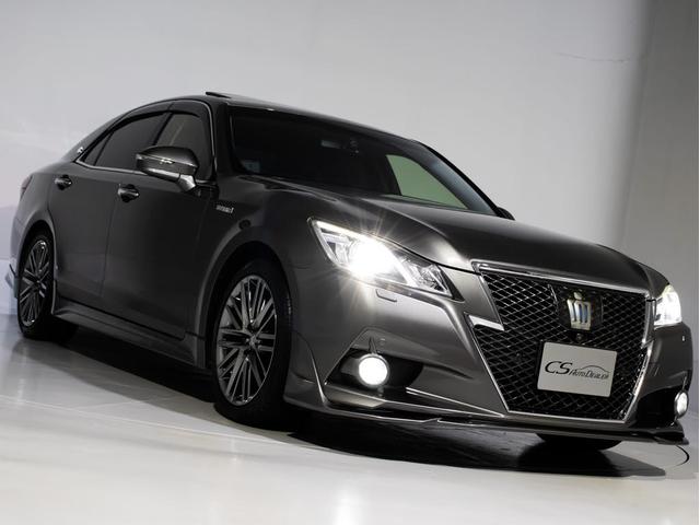 クラウンハイブリッド アスリートＧ　「マンガンラスターカスタム」（サンルーフ）（禁煙車）（ワンオーナー）（黒本革シート）（オプション１８インチアルミ）（パノラミックビューモニター）（フルエアロ）衝突軽減ブレーキ　踏み間違い防止機能（16枚目）