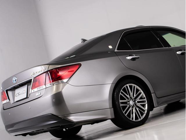 クラウンハイブリッド アスリートＧ　「マンガンラスターカスタム」（サンルーフ）（禁煙車）（ワンオーナー）（黒本革シート）（オプション１８インチアルミ）（パノラミックビューモニター）（フルエアロ）衝突軽減ブレーキ　踏み間違い防止機能（20枚目）