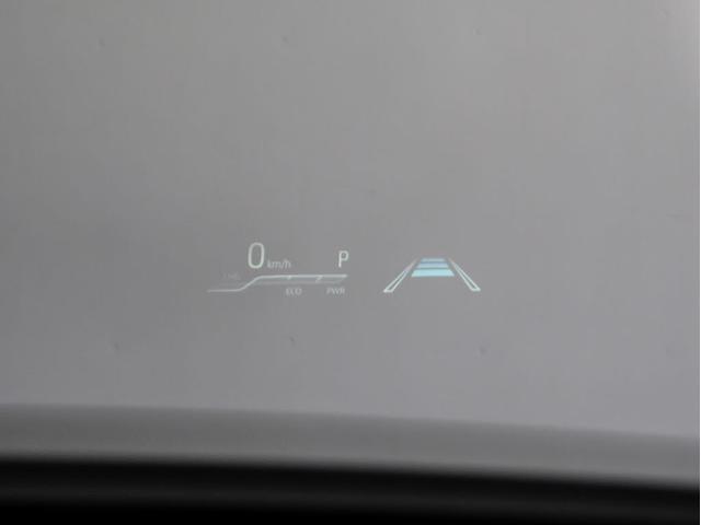 クラウンハイブリッド ＲＳアドバンス　後期型（サンルーフ）（黒本革シート）（パノラミックビューモニター）（セーフティセンス）（デジタルインナーミラー）（フルエアロ）シーケンシャルウィンカー　衝突軽減　踏み間違い防止　車線逸脱抑制ＬＴＡ（13枚目）