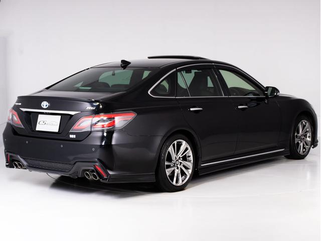 クラウンハイブリッド ＲＳアドバンス　後期型（サンルーフ）（黒本革シート）（パノラミックビューモニター）（セーフティセンス）（デジタルインナーミラー）（フルエアロ）シーケンシャルウィンカー　衝突軽減　踏み間違い防止　車線逸脱抑制ＬＴＡ（20枚目）