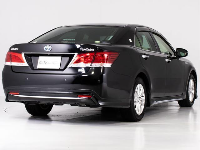 クラウンハイブリッド ロイヤルサルーン　（禁煙車）（フルエアロ）（ベージュ本革シート）（衝突軽減ブレーキ）（踏み間違い防止機能）レーダークルーズ　Ｂｌｕｅｔｏｏｔｈ対応　レギュラーガソリン仕様　シート＆ステアリングヒーター　ＨＤＤマルチナビ（16枚目）