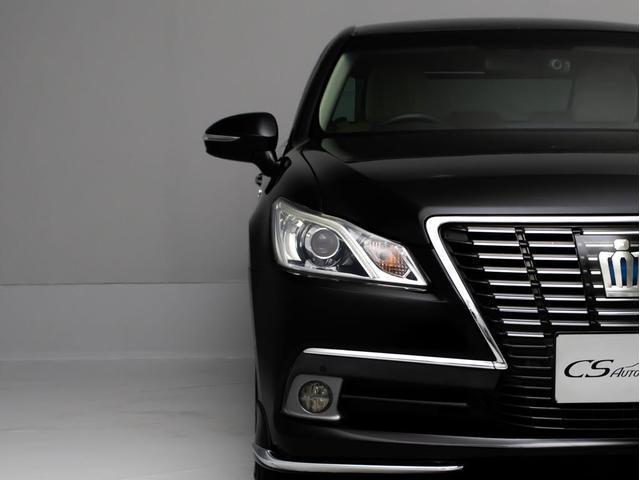 クラウンハイブリッド ロイヤルサルーン　（禁煙車）（フルエアロ）（ベージュ本革シート）（衝突軽減ブレーキ）（踏み間違い防止機能）レーダークルーズ　Ｂｌｕｅｔｏｏｔｈ対応　レギュラーガソリン仕様　シート＆ステアリングヒーター　ＨＤＤマルチナビ（22枚目）