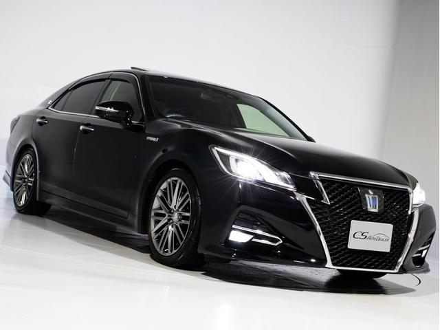 クラウンハイブリッド アスリートＳ　（サンルーフ）（黒本革シート）（オプション１８インチアルミ）（トヨタセーフティセンス）衝突軽減ブレーキ　踏み間違い防止機能　車線逸脱抑制ＬＤＡ　オートマチックハイビーム　ＢＬｕｅｔｏｏｔｈ　ＳＤマルチ（18枚目）