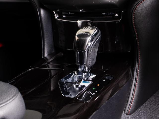 クラウンハイブリッド アスリートＳ　（サンルーフ）（黒本革シート）（オプション１８インチアルミ）（トヨタセーフティセンス）衝突軽減ブレーキ　踏み間違い防止機能　車線逸脱抑制ＬＤＡ　オートマチックハイビーム　ＢＬｕｅｔｏｏｔｈ　ＳＤマルチ（36枚目）