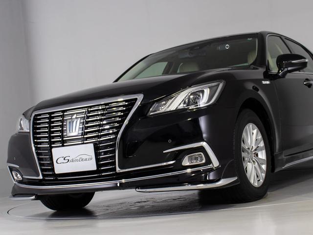 クラウンハイブリッド ロイヤルサルーン　後期型（禁煙車）（フルエアロ）（記録簿８枚）（トヨタセーフティセンス）衝突軽減ブレーキ　踏み間違い防止機能　車線逸脱抑制ＬＤＡ　オートマチックハイビーム　レーダークルーズ　Ｂｌｕｅｔｏｏｔｈ対応（18枚目）