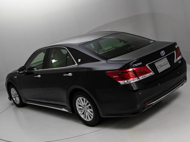 クラウンハイブリッド ロイヤルサルーン　後期型（禁煙車）（フルエアロ）（記録簿８枚）（トヨタセーフティセンス）衝突軽減ブレーキ　踏み間違い防止機能　車線逸脱抑制ＬＤＡ　オートマチックハイビーム　レーダークルーズ　Ｂｌｕｅｔｏｏｔｈ対応（27枚目）