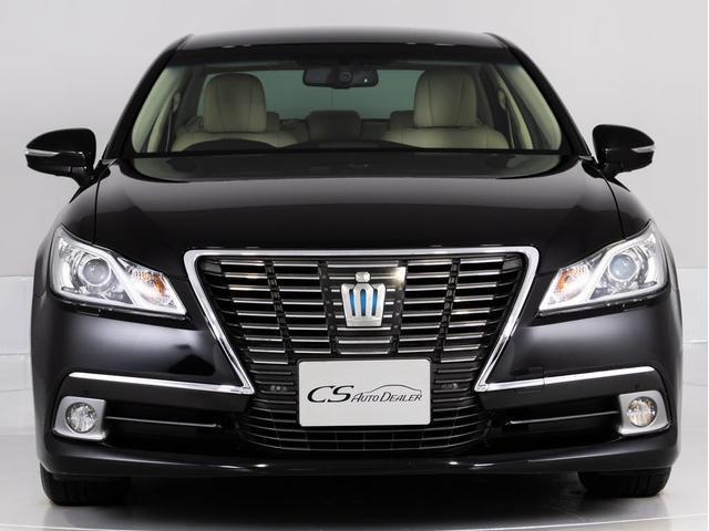 クラウンハイブリッド ロイヤルサルーンＧ　（禁煙車）（フラクセン本革シート）（衝突軽減ブレーキ）（踏み間違い防止機能）レーダークルーズ　エアシート　シートヒーター　Ｂｌｕｅｔｏｏｔｈ対応　レギュラーガソリン仕様　アダプティブハイビーム（15枚目）