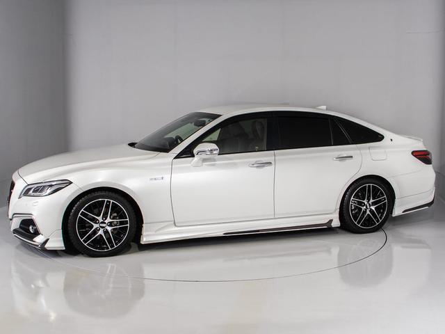 クラウンハイブリッド ＲＳアドバンス　（禁煙車）（モデリスタエアロ）（本革シート）（ＴＥＩＮ車高調）（ＢＢＳ１８インチアルミ）（フルエアロ）新品タイヤデジタルインナーミラー　シーケンシャルウィンカー　トヨタセーフティパッケージ（16枚目）
