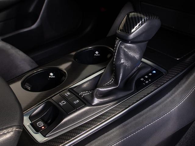 クラウンハイブリッド ＲＳアドバンス　（禁煙車）（モデリスタエアロ）（本革シート）（ＴＥＩＮ車高調）（ＢＢＳ１８インチアルミ）（フルエアロ）新品タイヤデジタルインナーミラー　シーケンシャルウィンカー　トヨタセーフティパッケージ（42枚目）