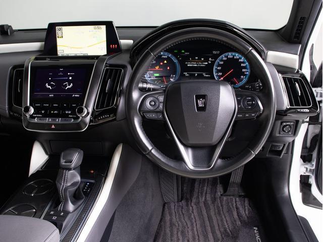 クラウンハイブリッド RSアドバンス (白本革シート)(フルエアロ)(パノラミックビューモニター)(トヨタセーフティパッケージプラス)衝突軽減ブレーキ 踏み間違い防止機能 車線逸脱抑制LTA シーケンシャルウィンカー(30枚目)