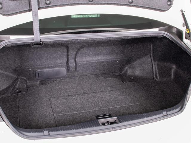 クラウンマジェスタ Ｆバージョン　Ｊ－フロンティア　後期型（ワンオーナー）（オプション１８インチアルミ）（専用コンビレザーシート）（モデリスタ）（セーフティセンス）衝突軽減　踏み間違い防止　車線逸脱抑制ＬＤＡ　レーダークルーズ　アダプティブハイビーム（28枚目）