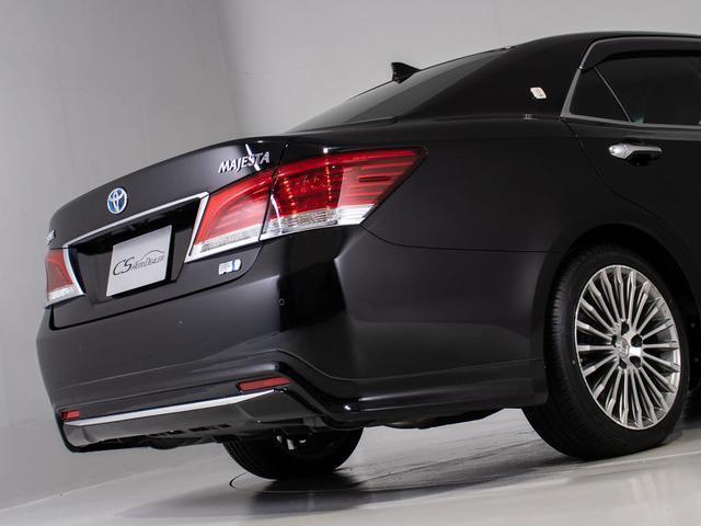 クラウンマジェスタ Ｆバージョン　後期型（禁煙車）（黒本革シート）（オプション１８インチアルミ）（新品タイヤ）（フルエアロ）（点検記録簿９枚）衝突軽減ブレーキ　踏み間違い防止機能　レーダークルーズ　ＢＳＭ　アダプティブハイビーム（20枚目）