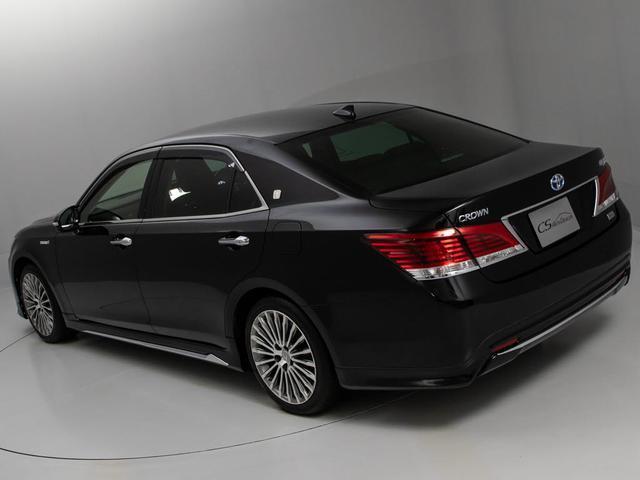 クラウンマジェスタ Ｆバージョン　後期型（禁煙車）（黒本革シート）（オプション１８インチアルミ）（新品タイヤ）（フルエアロ）（点検記録簿９枚）衝突軽減ブレーキ　踏み間違い防止機能　レーダークルーズ　ＢＳＭ　アダプティブハイビーム（26枚目）