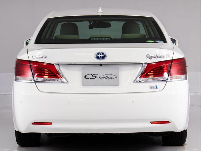 クラウンハイブリッド ロイヤルサルーンG (ベージュ本革シート)(オプション17インチアルミ) アダプティブハイビーム シートメモリー シート&ステアリングヒーター Bluetooth レギュラーガソリン仕様 HDDマルチ(16枚目)