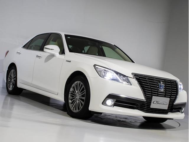 クラウンハイブリッド ロイヤルサルーンG (ベージュ本革シート)(オプション17インチアルミ) アダプティブハイビーム シートメモリー シート&ステアリングヒーター Bluetooth レギュラーガソリン仕様 HDDマルチ(19枚目)