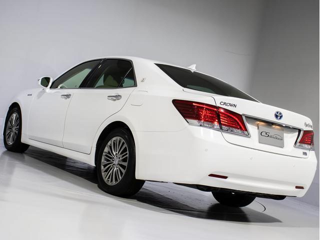 クラウンハイブリッド ロイヤルサルーンG (ベージュ本革シート)(オプション17インチアルミ) アダプティブハイビーム シートメモリー シート&ステアリングヒーター Bluetooth レギュラーガソリン仕様 HDDマルチ(20枚目)