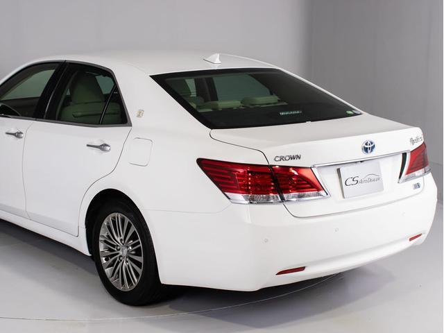 クラウンハイブリッド ロイヤルサルーンG (ベージュ本革シート)(オプション17インチアルミ) アダプティブハイビーム シートメモリー シート&ステアリングヒーター Bluetooth レギュラーガソリン仕様 HDDマルチ(23枚目)