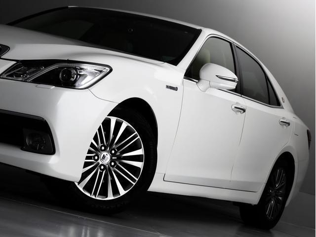 クラウンハイブリッド ロイヤルサルーンG (ベージュ本革シート)(オプション17インチアルミ) アダプティブハイビーム シートメモリー シート&ステアリングヒーター Bluetooth レギュラーガソリン仕様 HDDマルチ(24枚目)