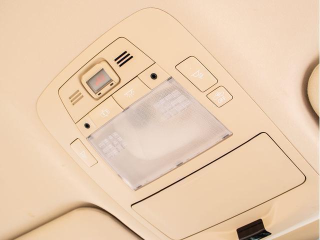 クラウンハイブリッド ロイヤルサルーンG (ベージュ本革シート)(オプション17インチアルミ) アダプティブハイビーム シートメモリー シート&ステアリングヒーター Bluetooth レギュラーガソリン仕様 HDDマルチ(48枚目)