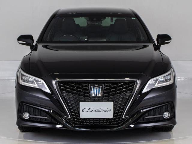 クラウンハイブリッド Ｇ－エグゼクティブ　後期／黒革／プレミアムサウンド／３６０度カメラ／ＨＵＤ／ＢＳＭ／パノラミックビューモニター／後席ＶＩＰ／シートエアコン／シートヒーター／パーキングアシスト／車線逸脱防止／衝突軽減ブレーキ（11枚目）