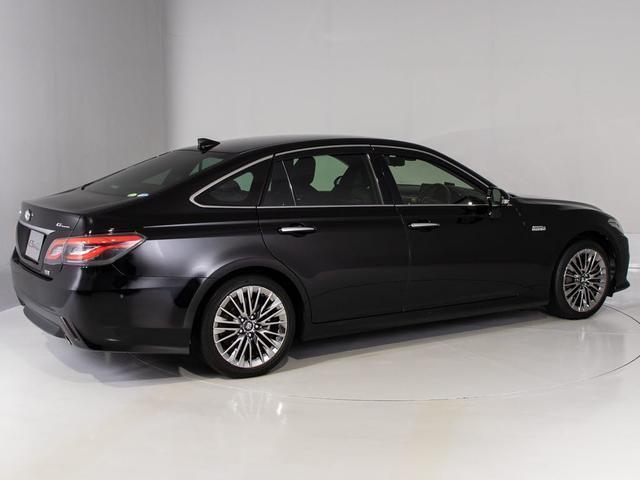 クラウンハイブリッド Ｇ－エグゼクティブ　後期／黒革／プレミアムサウンド／３６０度カメラ／ＨＵＤ／ＢＳＭ／パノラミックビューモニター／後席ＶＩＰ／シートエアコン／シートヒーター／パーキングアシスト／車線逸脱防止／衝突軽減ブレーキ（14枚目）