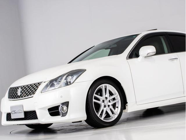 クラウン アスリート　後期型（サンルーフ）（ローダウン）Ｂｌｕｅｔｏｏｔｈ対応　ＨＤＤマルチナビ　レギュラーガソリン仕様　カラーバックカメラ　ＨＩＤヘッドライト　パワーシート　クルーズコントロール　フルセグ　ＣＤ録音（18枚目）