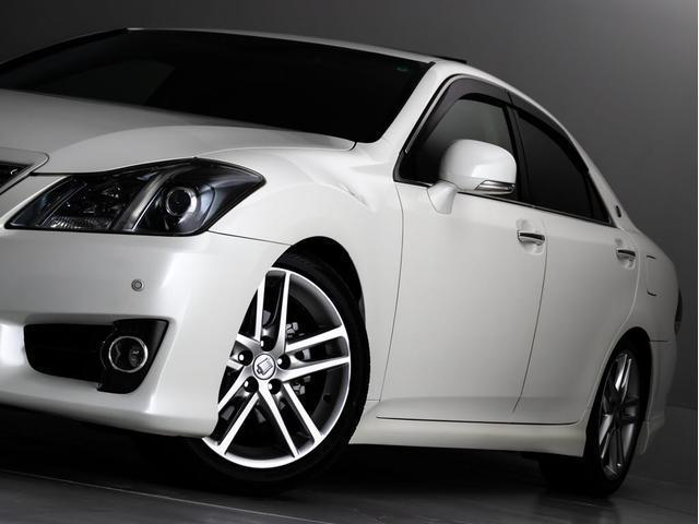 クラウン アスリート　後期型（サンルーフ）（ローダウン）Ｂｌｕｅｔｏｏｔｈ対応　ＨＤＤマルチナビ　レギュラーガソリン仕様　カラーバックカメラ　ＨＩＤヘッドライト　パワーシート　クルーズコントロール　フルセグ　ＣＤ録音（22枚目）