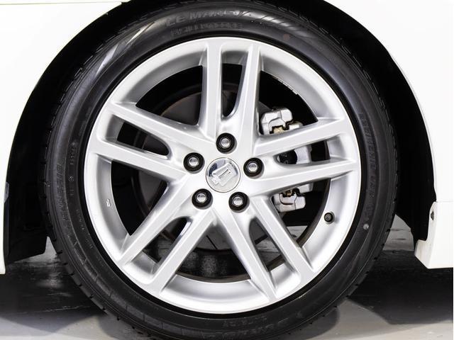 クラウン アスリート　後期型（サンルーフ）（ローダウン）Ｂｌｕｅｔｏｏｔｈ対応　ＨＤＤマルチナビ　レギュラーガソリン仕様　カラーバックカメラ　ＨＩＤヘッドライト　パワーシート　クルーズコントロール　フルセグ　ＣＤ録音（27枚目）