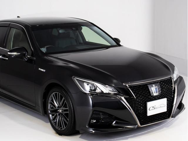 クラウンハイブリッド アスリートＳ　Ｊ－フロンティアリミテッド　後期型（禁煙車）（特別仕様車）（黒本革シート）（オプション１８インチアルミ）（フルエアロ）（トヨタセーフティセンス）衝突軽減ブレーキ　踏み間違い防止機能　車線逸脱抑制機能ＬＤＡ　レーダークルーズ（5枚目）