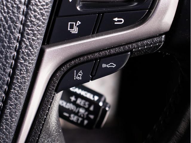 クラウンハイブリッド アスリートＳ　Ｊ－フロンティアリミテッド　後期型（禁煙車）（特別仕様車）（黒本革シート）（オプション１８インチアルミ）（フルエアロ）（トヨタセーフティセンス）衝突軽減ブレーキ　踏み間違い防止機能　車線逸脱抑制機能ＬＤＡ　レーダークルーズ（10枚目）