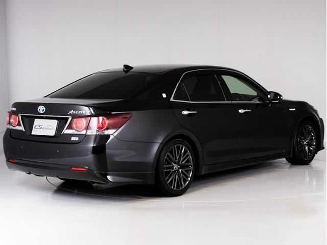 クラウンハイブリッド アスリートＳ　Ｊ－フロンティアリミテッド　後期型（禁煙車）（特別仕様車）（黒本革シート）（オプション１８インチアルミ）（フルエアロ）（トヨタセーフティセンス）衝突軽減ブレーキ　踏み間違い防止機能　車線逸脱抑制機能ＬＤＡ　レーダークルーズ（18枚目）