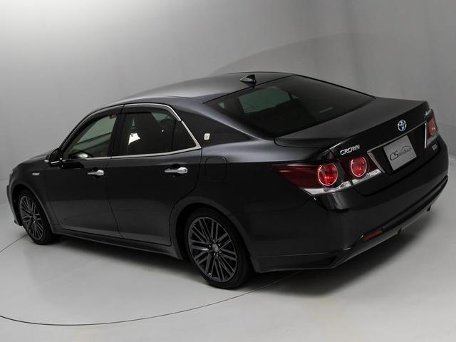 クラウンハイブリッド アスリートＳ　Ｊ－フロンティアリミテッド　後期型（禁煙車）（特別仕様車）（オプション１８インチアルミ）（新品タイヤ）（トヨタセーフティセンス）衝突軽減ブレーキ　踏み間違い防止機能　車線逸脱抑制　レーダークルーズ　専用インテリア＆エクステリア（28枚目）