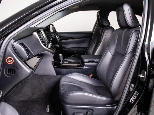 クラウンハイブリッド アスリートＳ　Ｊ－フロンティアリミテッド　後期型（禁煙車）（特別仕様車）（オプション１８インチアルミ）（新品タイヤ）（トヨタセーフティセンス）衝突軽減ブレーキ　踏み間違い防止機能　車線逸脱抑制　レーダークルーズ　専用インテリア＆エクステリア（35枚目）