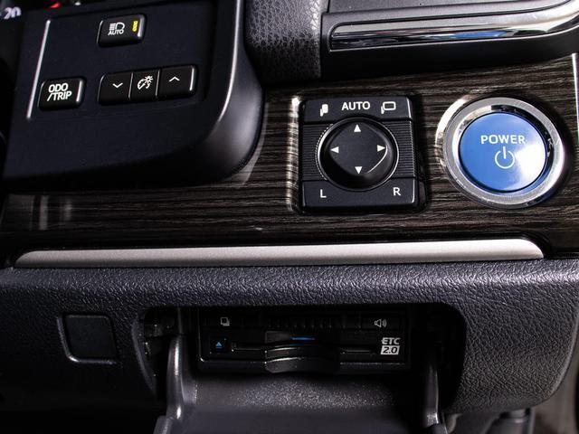 クラウンハイブリッド アスリートＳ　Ｊ－フロンティアリミテッド　後期型（禁煙車）（特別仕様車）（オプション１８インチアルミ）（新品タイヤ）（トヨタセーフティセンス）衝突軽減ブレーキ　踏み間違い防止機能　車線逸脱抑制　レーダークルーズ　専用インテリア＆エクステリア（40枚目）