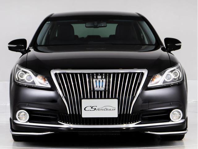 クラウンマジェスタ Ｆバージョン　（黒本革シート）（オプション１８インチアルミ）（フルエアロ）（衝突軽減ブレーキ）（踏み間違い防止機能）レーダークルーズ　ＢＳＭ　イージークローザー　後席ＶＩＰ仕様　Ｂｌｕｅｔｏｏｔｈ対応　ＨＤＤマルチ（15枚目）